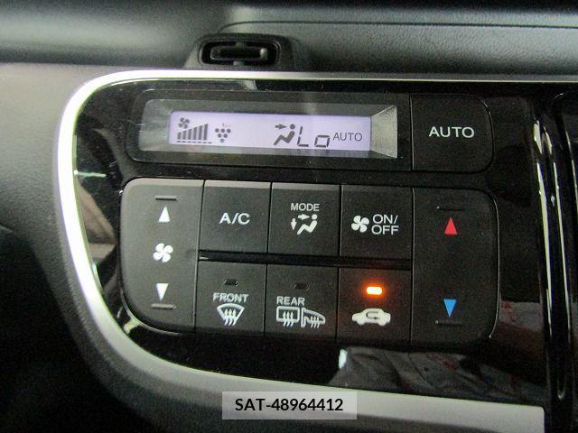 Honda N BOX CUSTOM 2017-06 364849-14