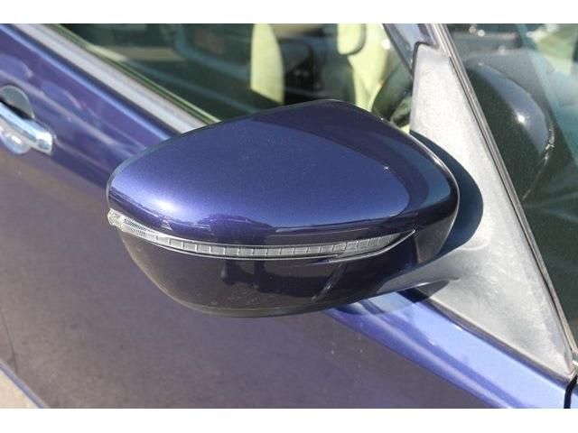 Nissan SERENA 2016-10 191395-6