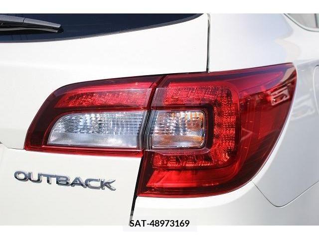 Subaru OUTBACK 2016-12 220416-10