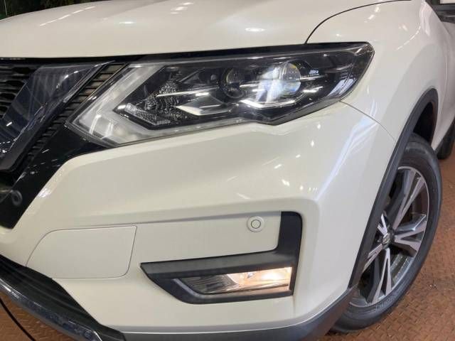 Nissan X-TRAIL 2018-10 184108-12