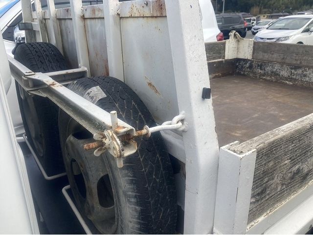 Mazda BONGO TRUCK 2008-07 27463-11