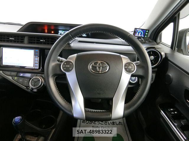 Toyota AQUA 2016-08 201684-3