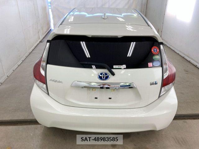 Toyota AQUA 2016-11 356314-6
