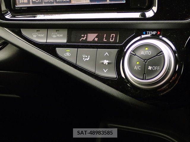 Toyota AQUA 2016-11 356314-23