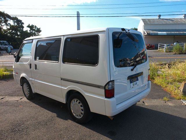 Mazda BONGO VAN 2017-06 4580-28