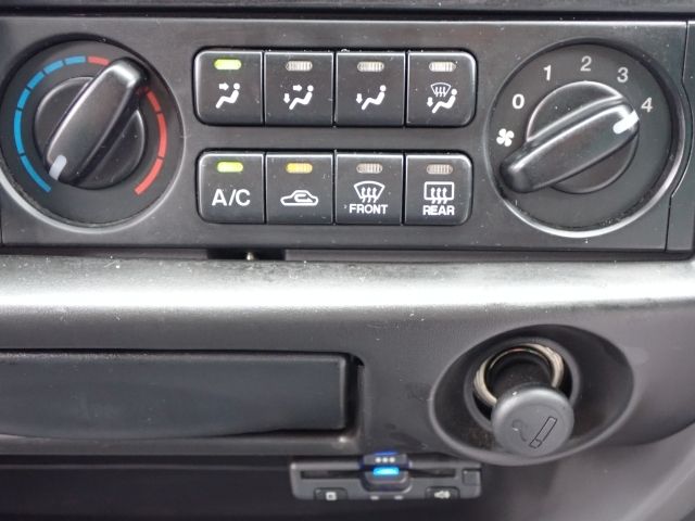Mazda BONGO VAN 2017-06 4580-6
