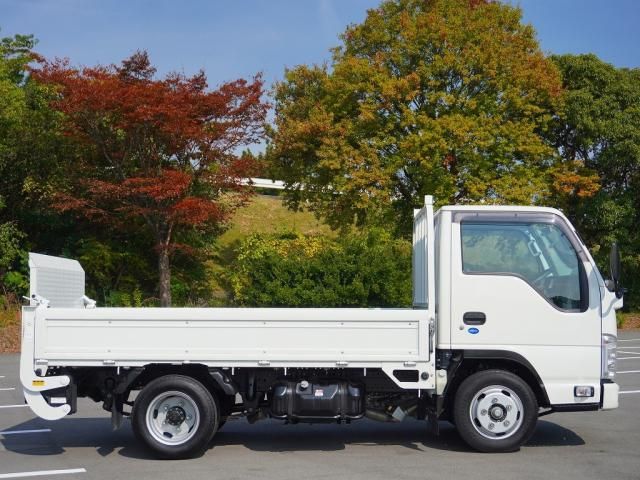 Isuzu ELF TRUCK 2015-10 196207-3