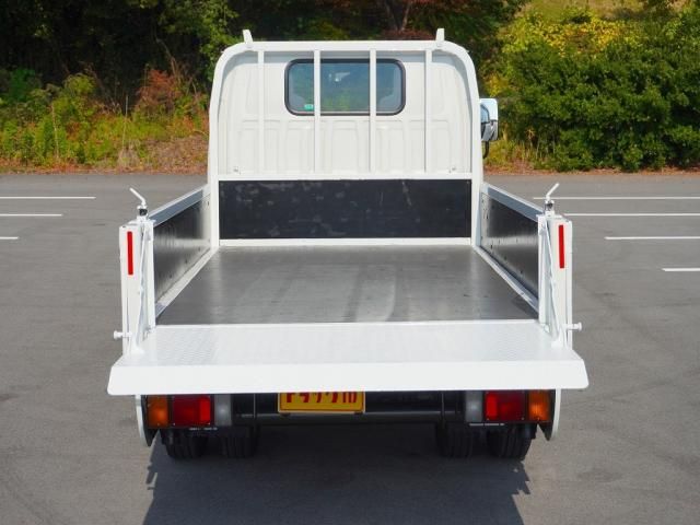 Isuzu ELF TRUCK 2015-10 196207-10