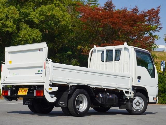 Isuzu ELF TRUCK 2015-10 196207-4