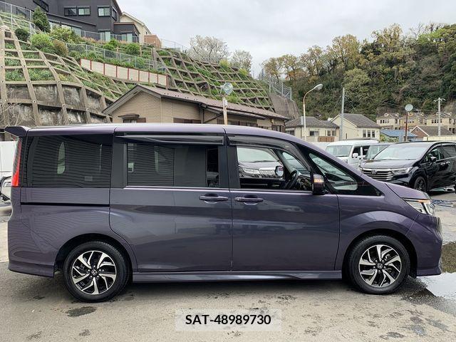 Honda e 2017-11 239366-4