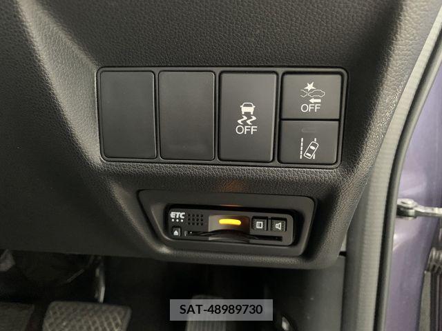 Honda e 2017-11 239366-19