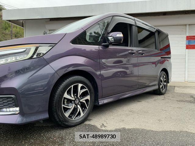 Honda e 2017-11 239366-6