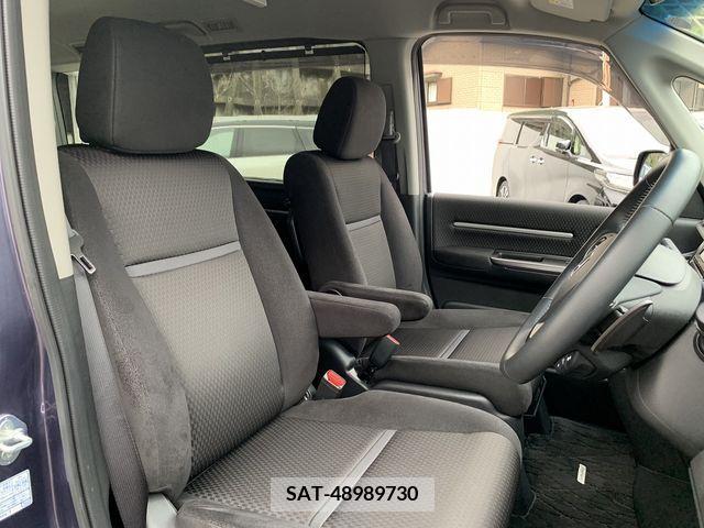 Honda e 2017-11 239366-8