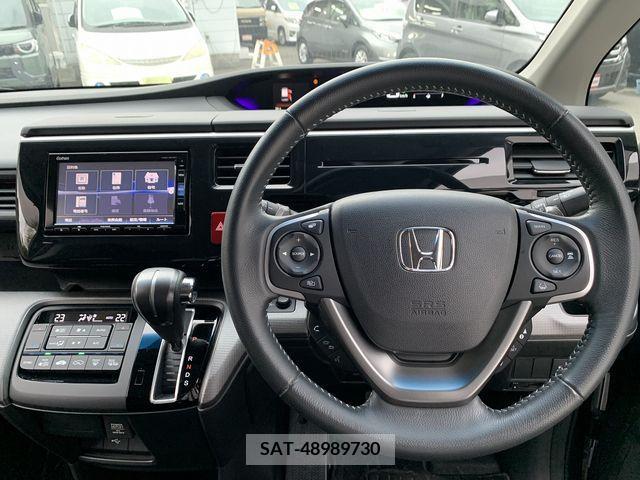 Honda e 2017-11 239366-1
