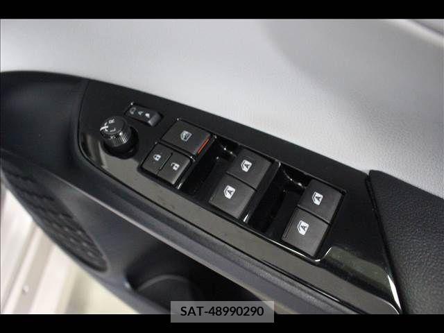 Toyota PRIUS 2016-07 281940-11