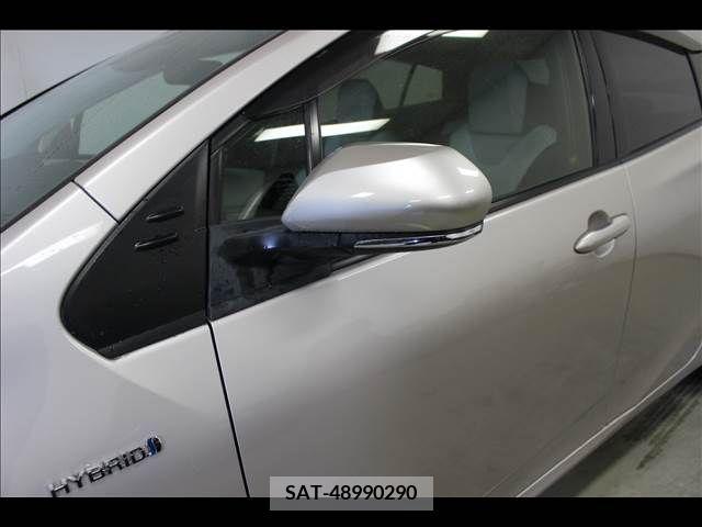 Toyota PRIUS 2016-07 281940-5