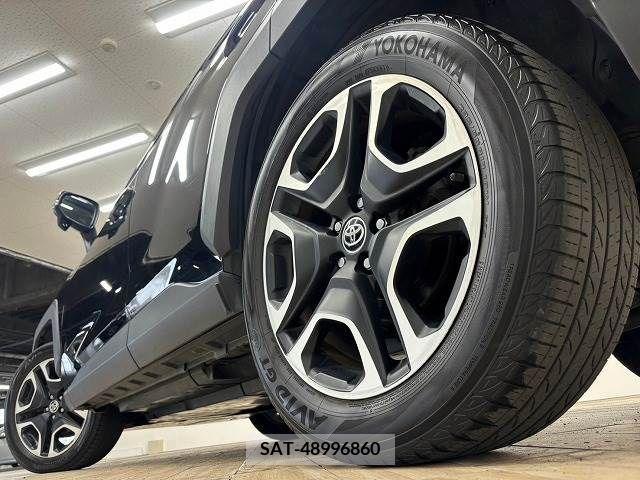 Toyota RAV4 2019-10 332536-19