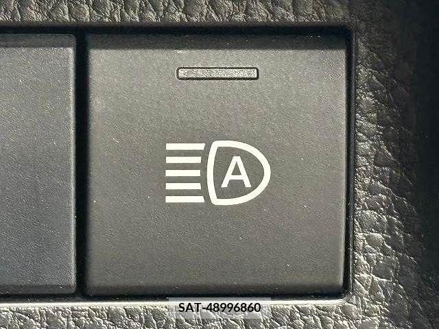 Toyota RAV4 2019-10 332536-8
