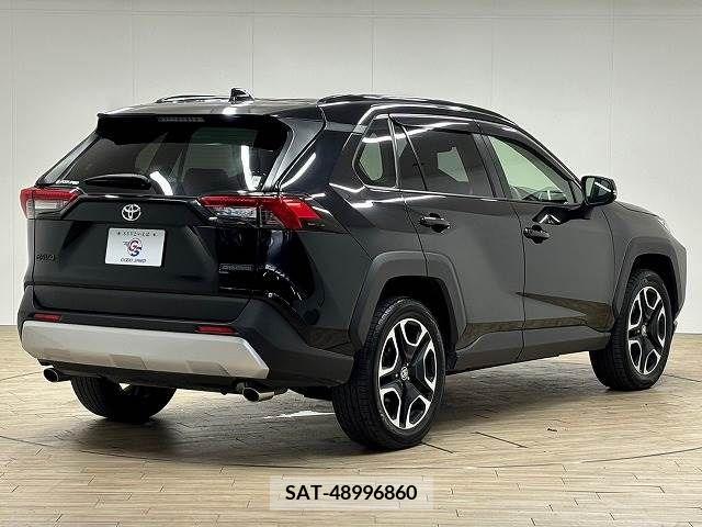 Toyota RAV4 2019-10 332536-16