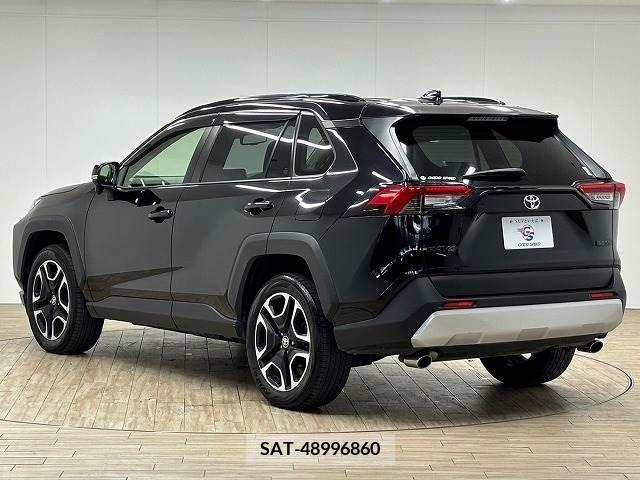 Toyota RAV4 2019-10 332536-15