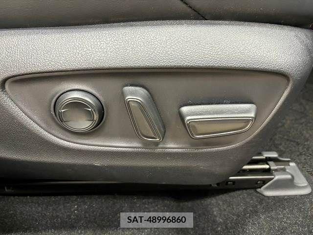 Toyota RAV4 2019-10 332536-6