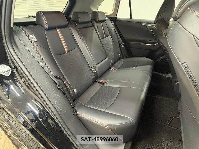 Toyota RAV4 2019-10 332536-5