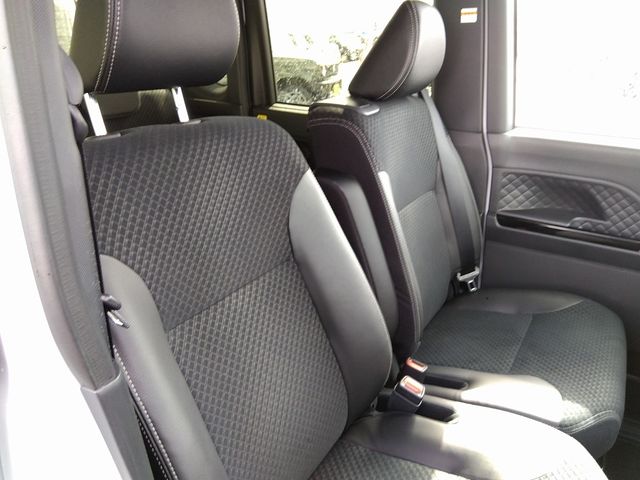 Daihatsu TANTO CUSTOM 2021-12 194481-17
