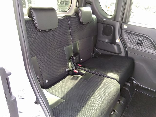 Daihatsu TANTO CUSTOM 2021-12 194481-18