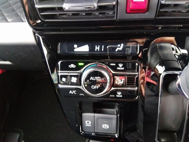Daihatsu TANTO CUSTOM 2021-12 194481-7