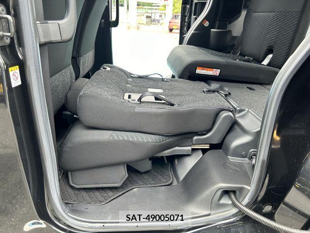 Toyota ROOMY 2019-01 385173-19