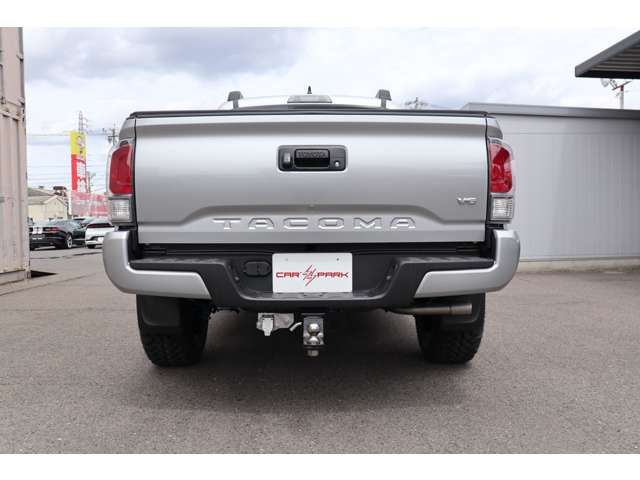 Toyota TACOMA 2022-01 11114-8