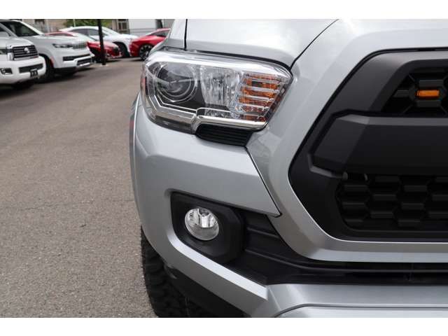 Toyota TACOMA 2022-01 11114-10