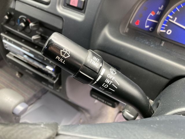 Toyota HILUX 2002-12 5785-13
