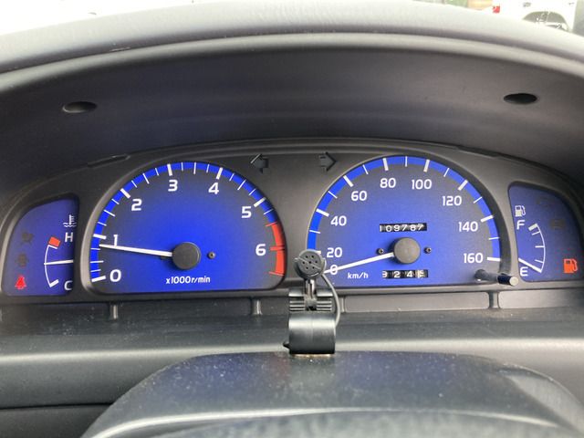 Toyota HILUX 2002-12 5785-15