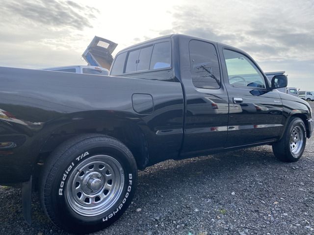 Toyota HILUX 2002-12 5785-8
