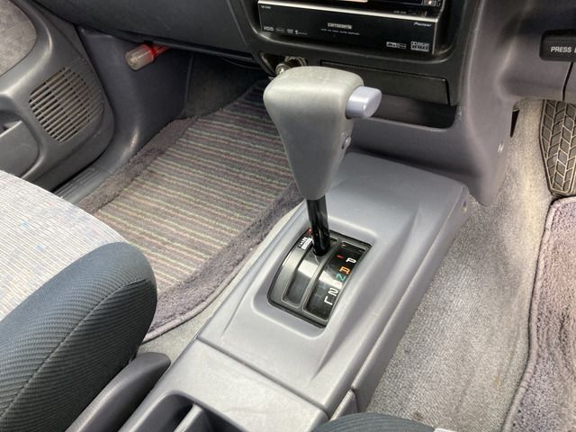 Toyota HILUX 2002-12 5785-17