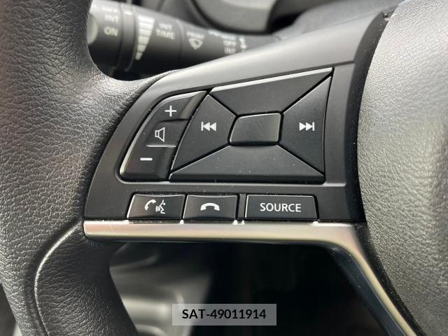 Nissan NOTE 2017-03 305367-11