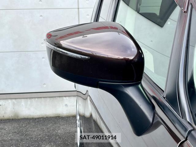 Nissan NOTE 2017-03 305367-7