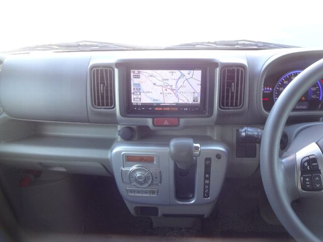 Nissan CLIPPER RIO 2015-10 180621-12