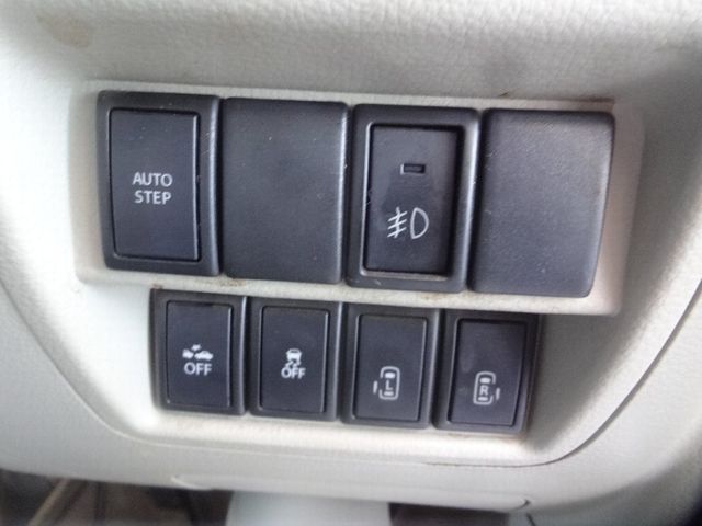 Nissan CLIPPER RIO 2015-10 180621-23