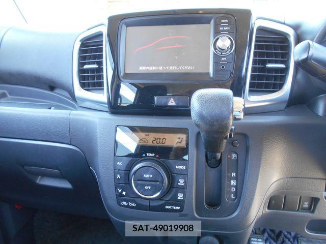 Suzuki SPACIA 2013-12 328016-7
