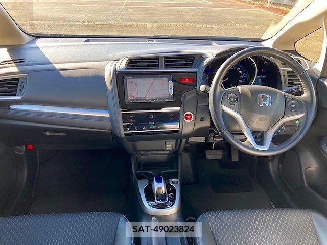 Honda FIT HYBRID 2014-10 223640-1