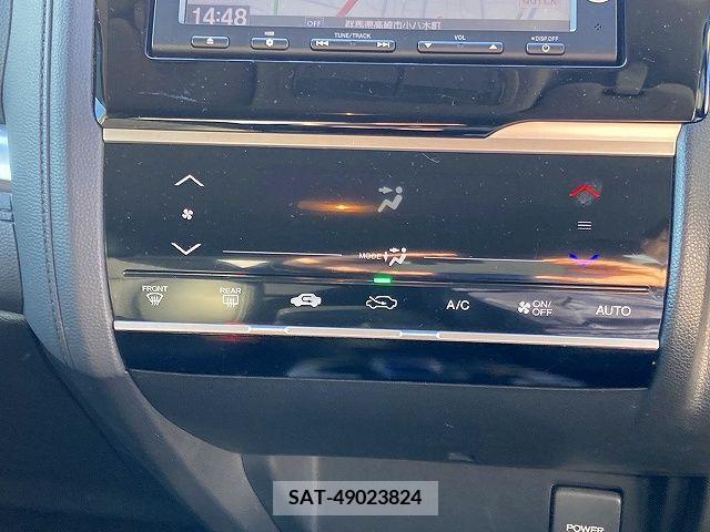 Honda FIT HYBRID 2014-10 223640-5