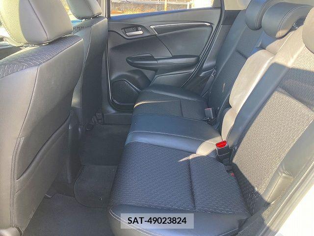 Honda FIT HYBRID 2014-10 223640-9
