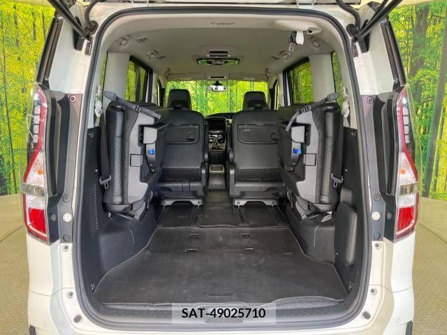 Nissan SERENA 2020-03 367630-11