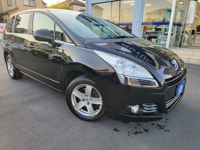 Peugeot 5008 2013-04 5179-0