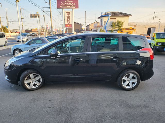 Peugeot 5008 2013-04 5179-6