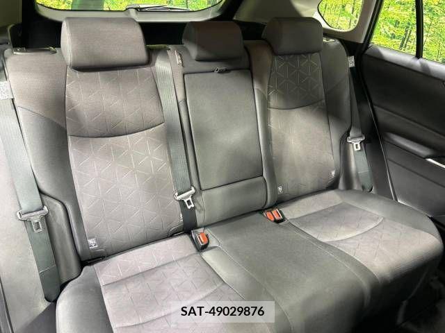 Toyota RAV4 2021-02 332099-9