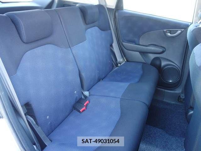 Honda FIT 2012-04 371754-14