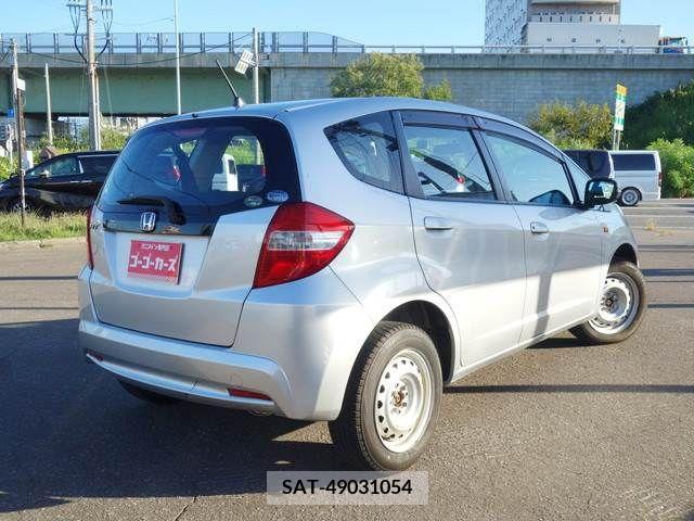 Honda FIT 2012-04 371754-1